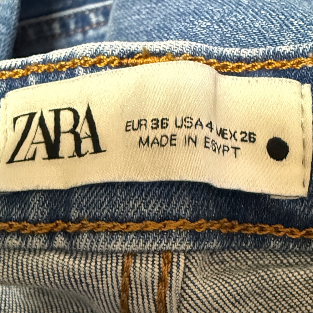 ZARA Distressed Classic Blue Women's Jeans - Picture 8 of 9